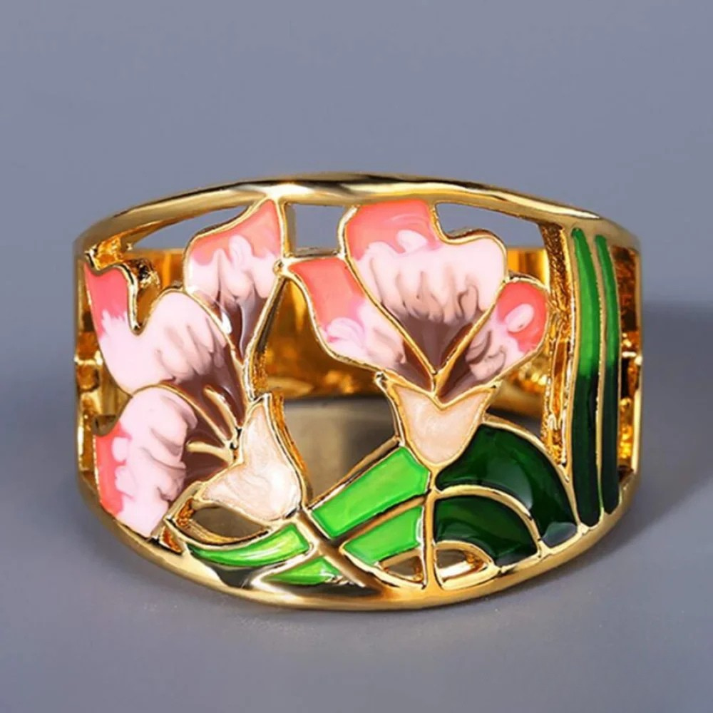 Retro Gold Enamel Flower Ring